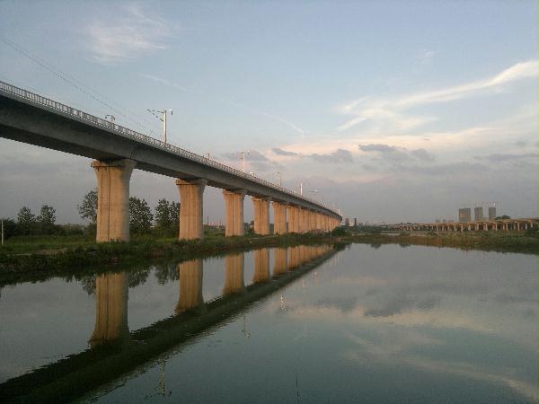 成渝鐵路采用松夏<a href='http://www.tsbbyy.cn/' target='_blank'><u>空氣彈簧</u></a>